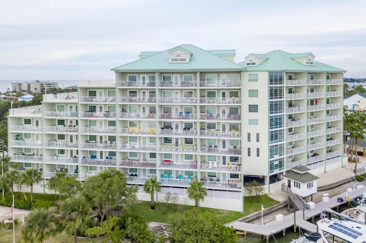 Harbourside At Marker Condos Clearwater Beach Exterior photo